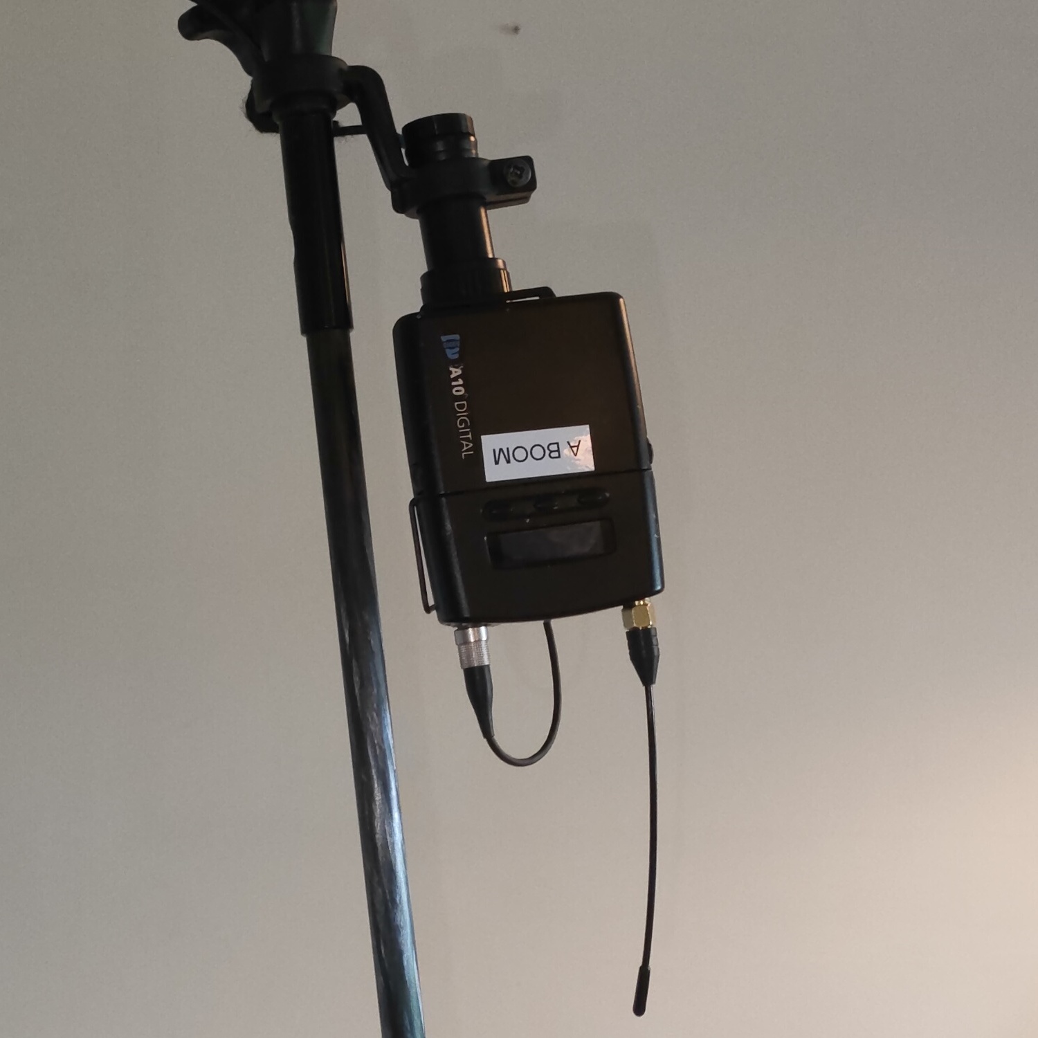 A20tx and A10tx plug-on adapter plate (cable sold separately) - Image 5