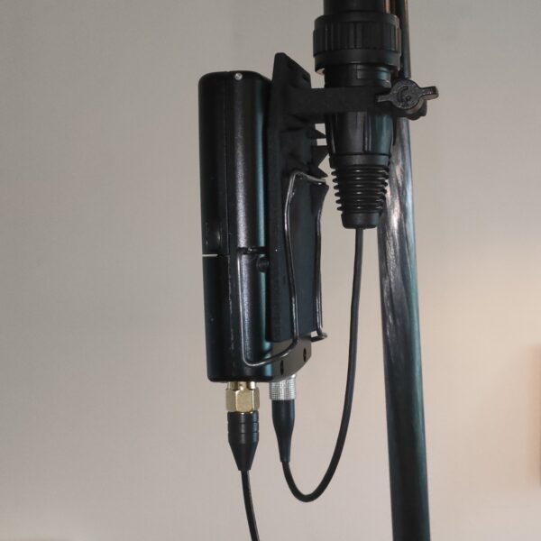 Locking filtered XLR to Lemo 3 pin cable for a20 and a10 transmitters - Image 4