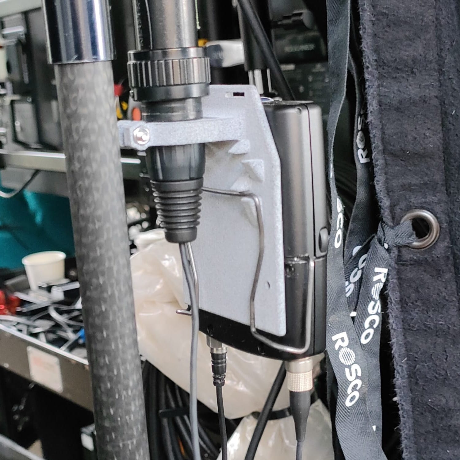 A20tx and A10tx plug-on adapter plate (cable sold separately) - Image 10