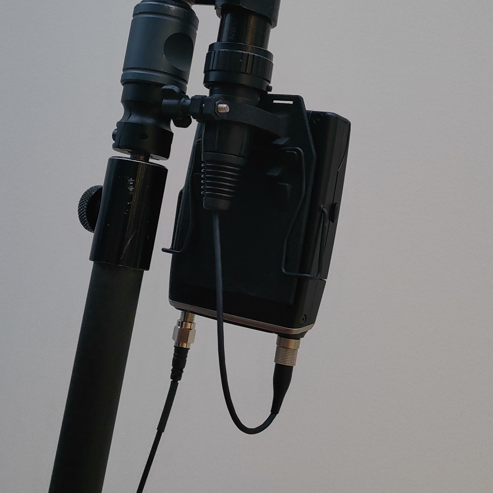 A20tx and A10tx plug-on adapter plate (cable sold separately) - Image 14