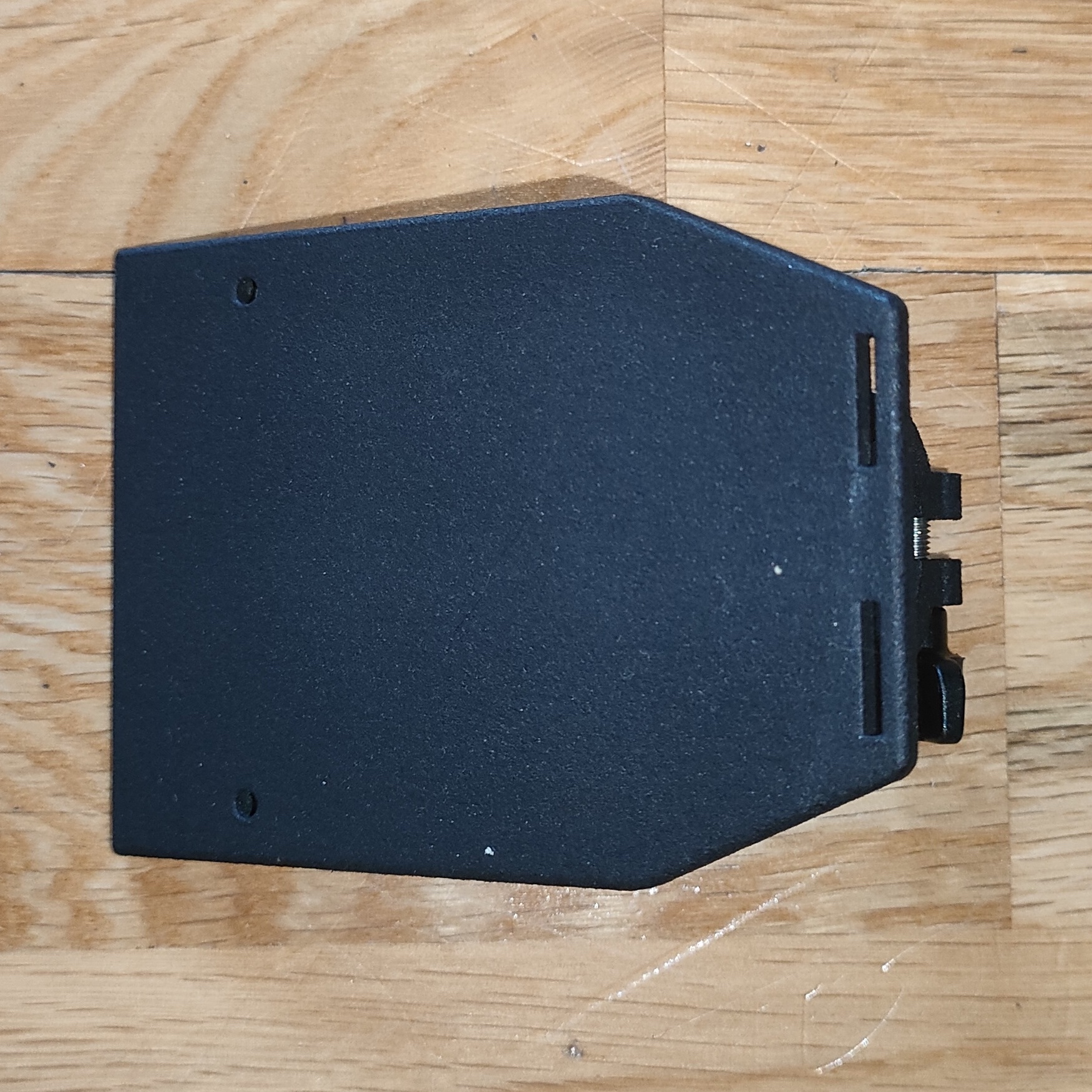 A20tx and A10tx plug-on adapter plate (cable sold separately) - Image 3